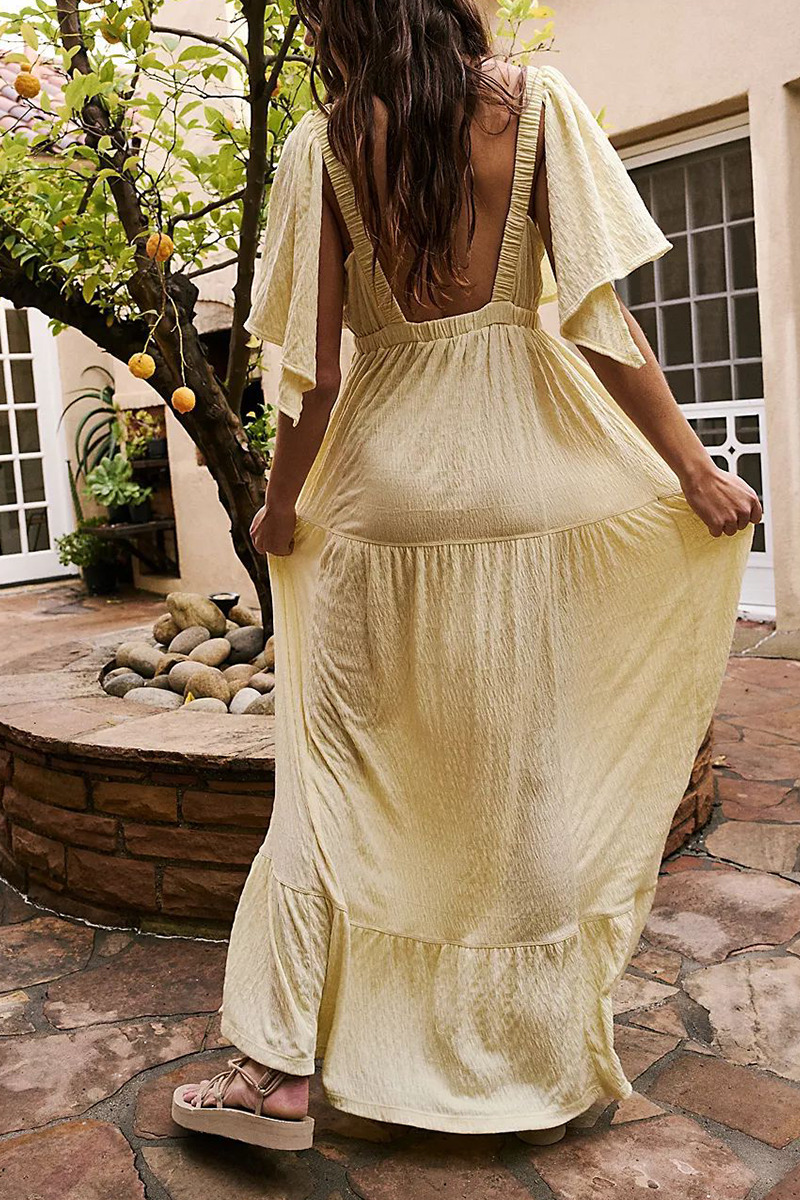 Sophisticated Dress with a Clean Classic Look