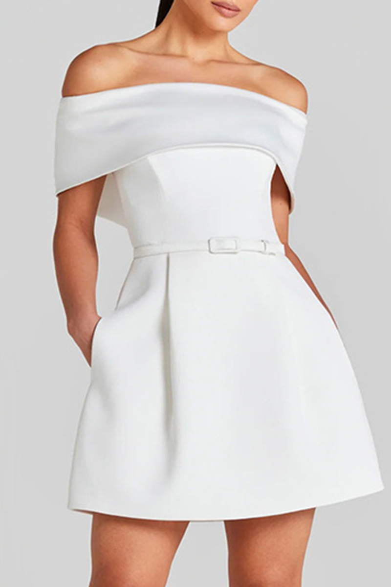 Well Tailored Dress with a Graceful Silhouette