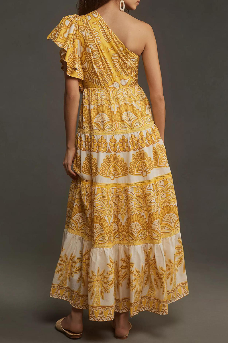 Beautifully Balanced Dress with Timeless Character
