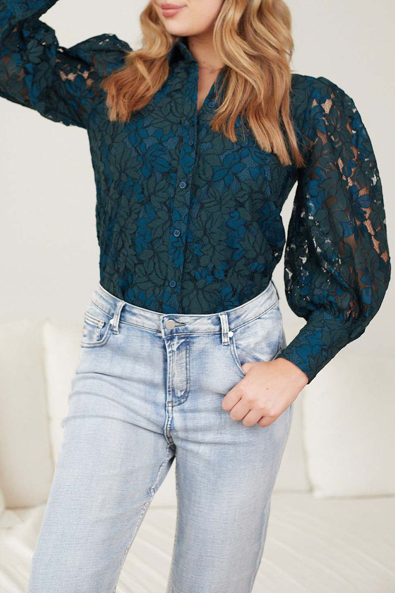 Gracefully Styled Blouse for Any Occasion