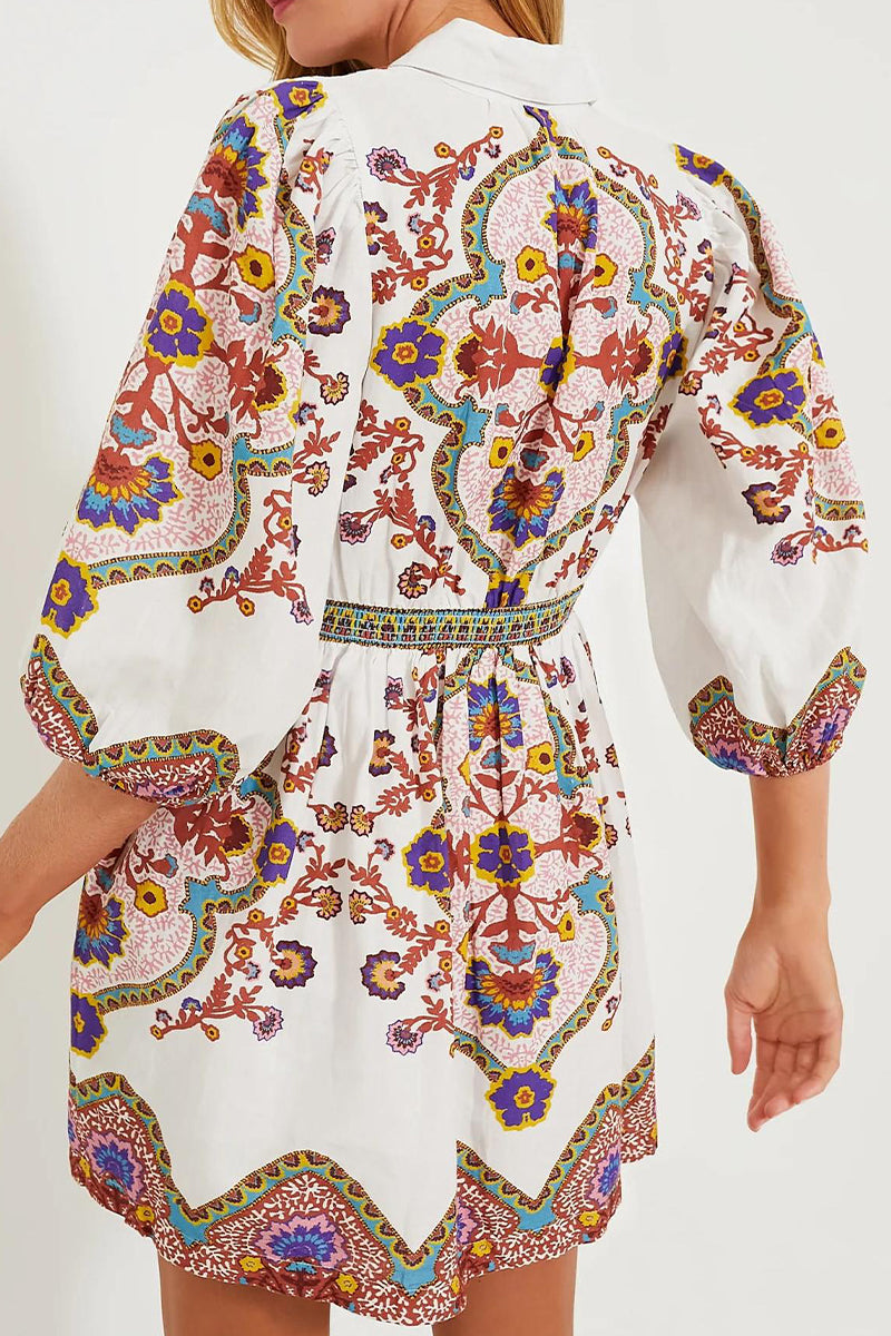 Classic Vintage Dress with a Flattering Fit