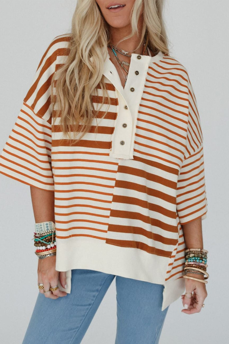 Effortlessly Elegant T-Shirt with a Timeless Design
