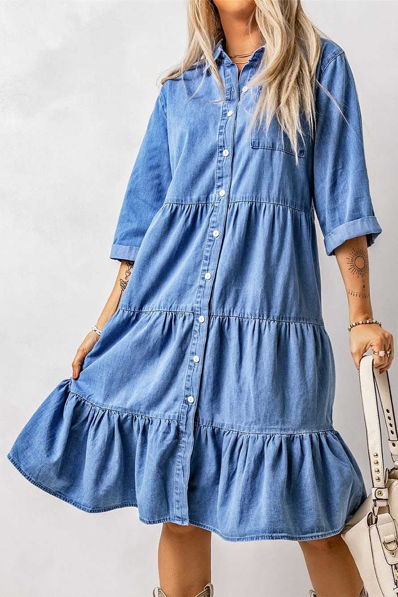 Beautifully Finished Dress in a Timeless Design