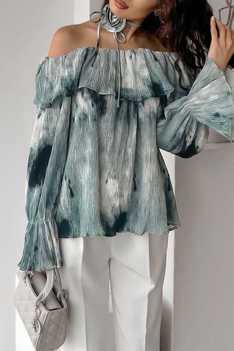 Classic Vintage & Enduringly Stylish Blouse