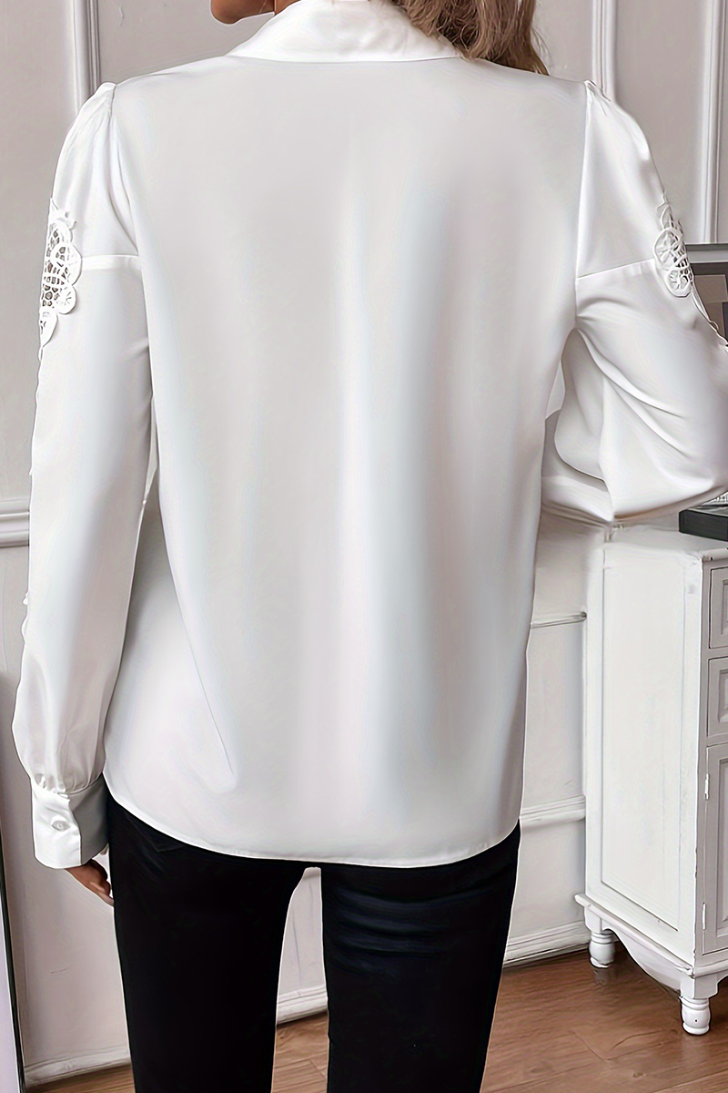 Beautifully Crafted Blouse in a Classic Style