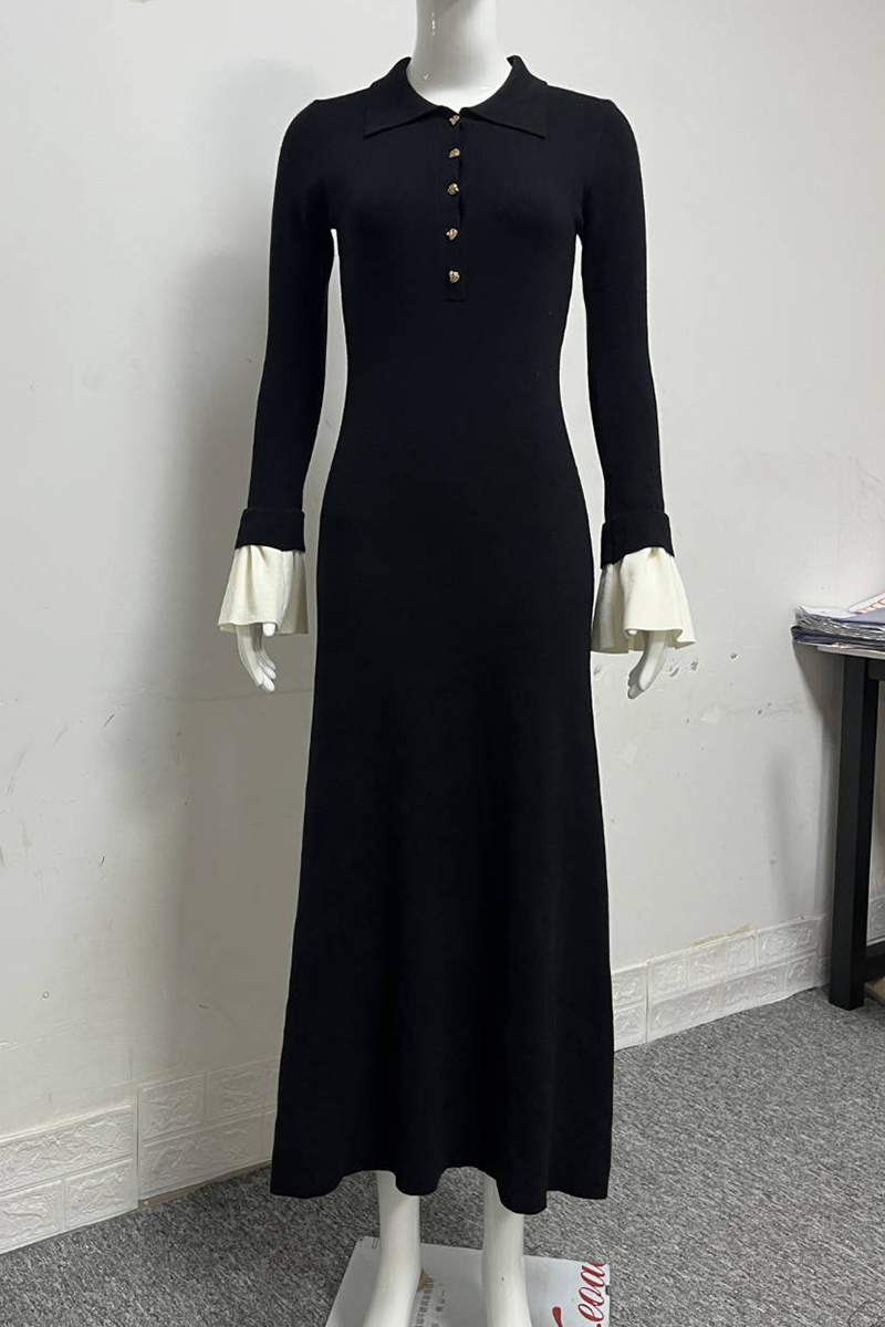 Well Tailored Dress with a Graceful Silhouette