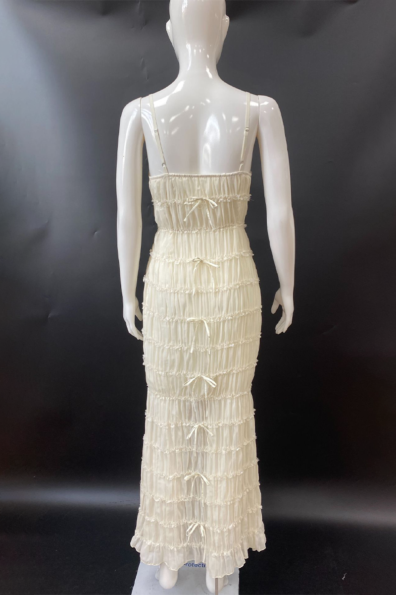 Effortlessly Elegant Dress with a Timeless Design