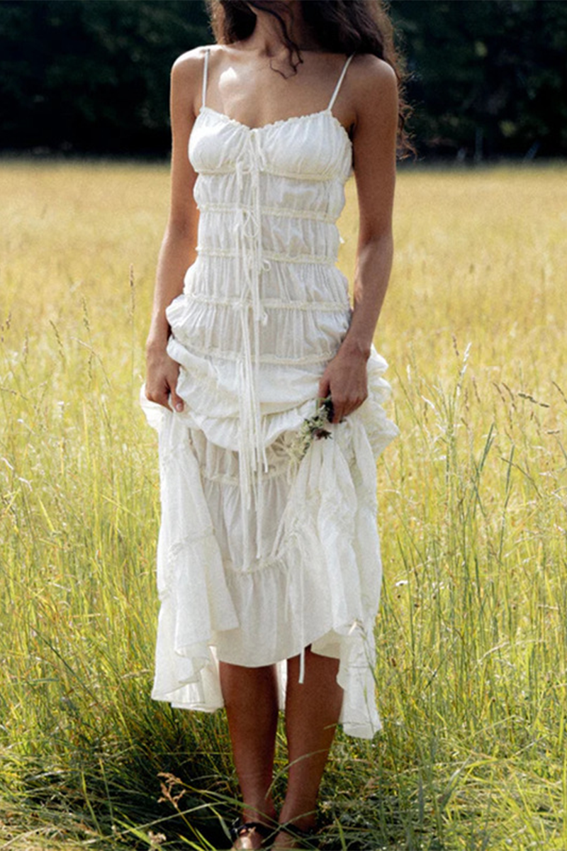 Effortlessly Elegant Dress with a Timeless Design
