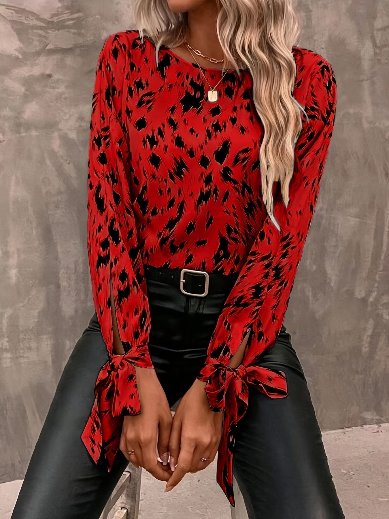 Classic Vintage & Enduringly Stylish Blouse
