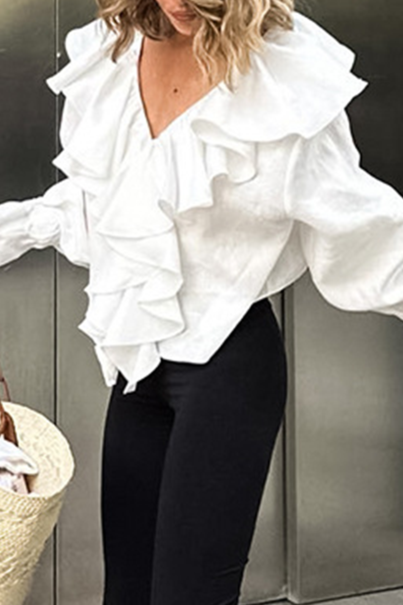 Gracefully Styled Blouse for Any Occasion