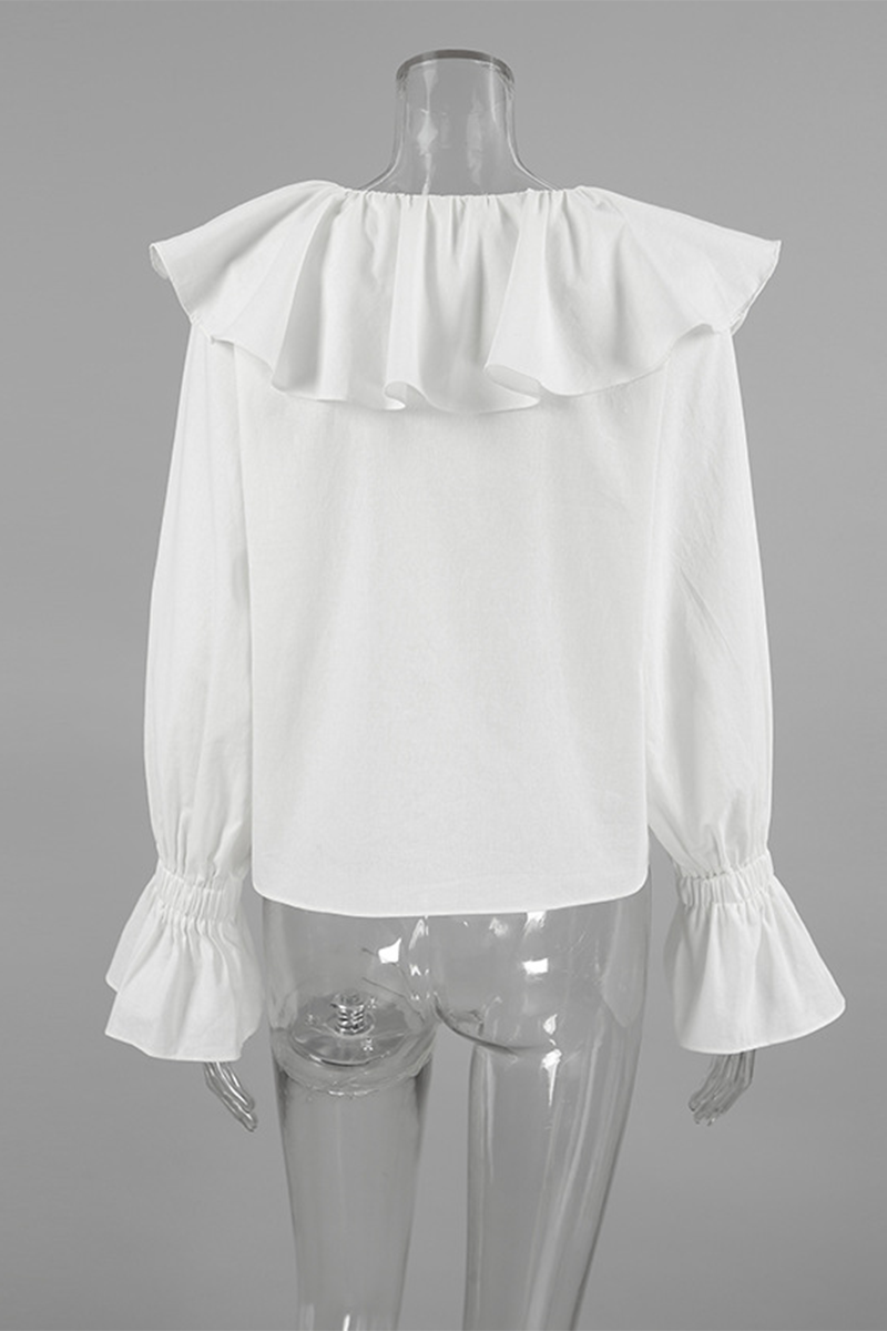 Gracefully Styled Blouse for Any Occasion