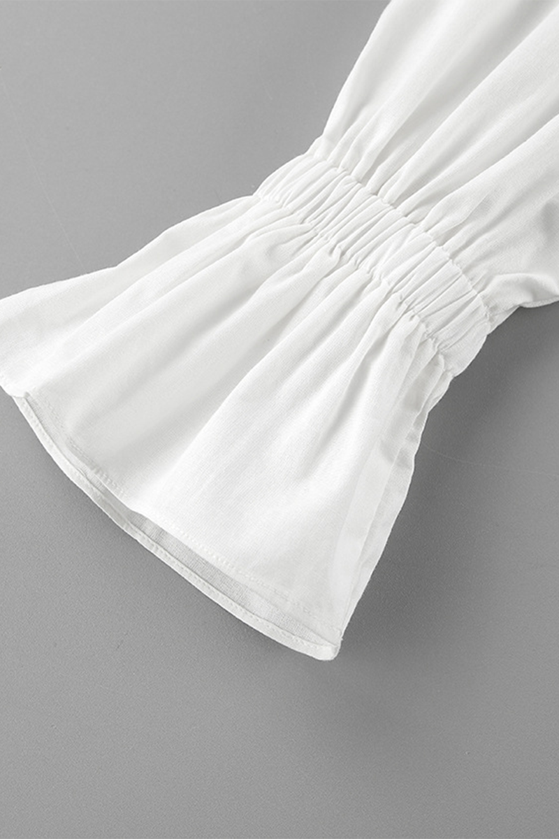 Gracefully Styled Blouse for Any Occasion
