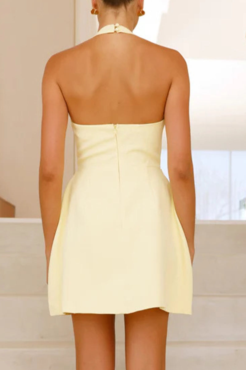 Gracefully Styled Dress for Any Occasion