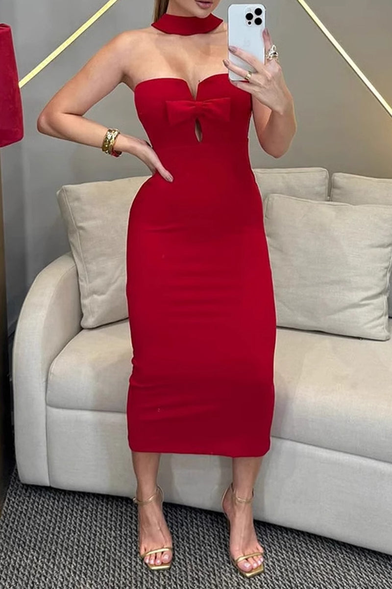 Beautifully Finished Dress in a Timeless Design