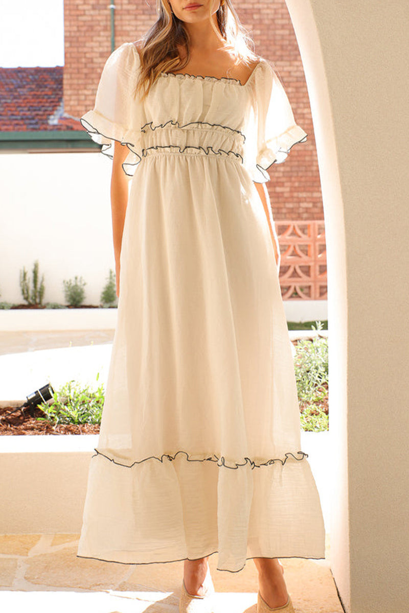 Beautifully Finished Dress in a Timeless Design