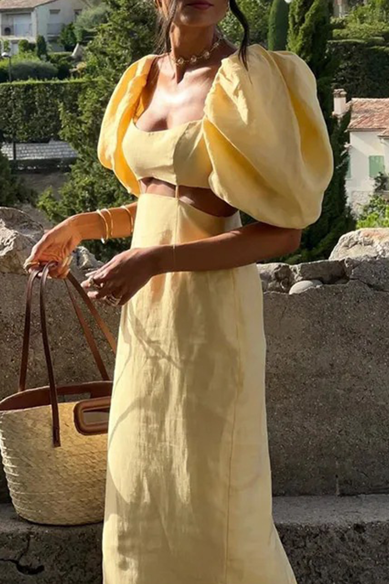 Gracefully Styled Dress for Any Occasion