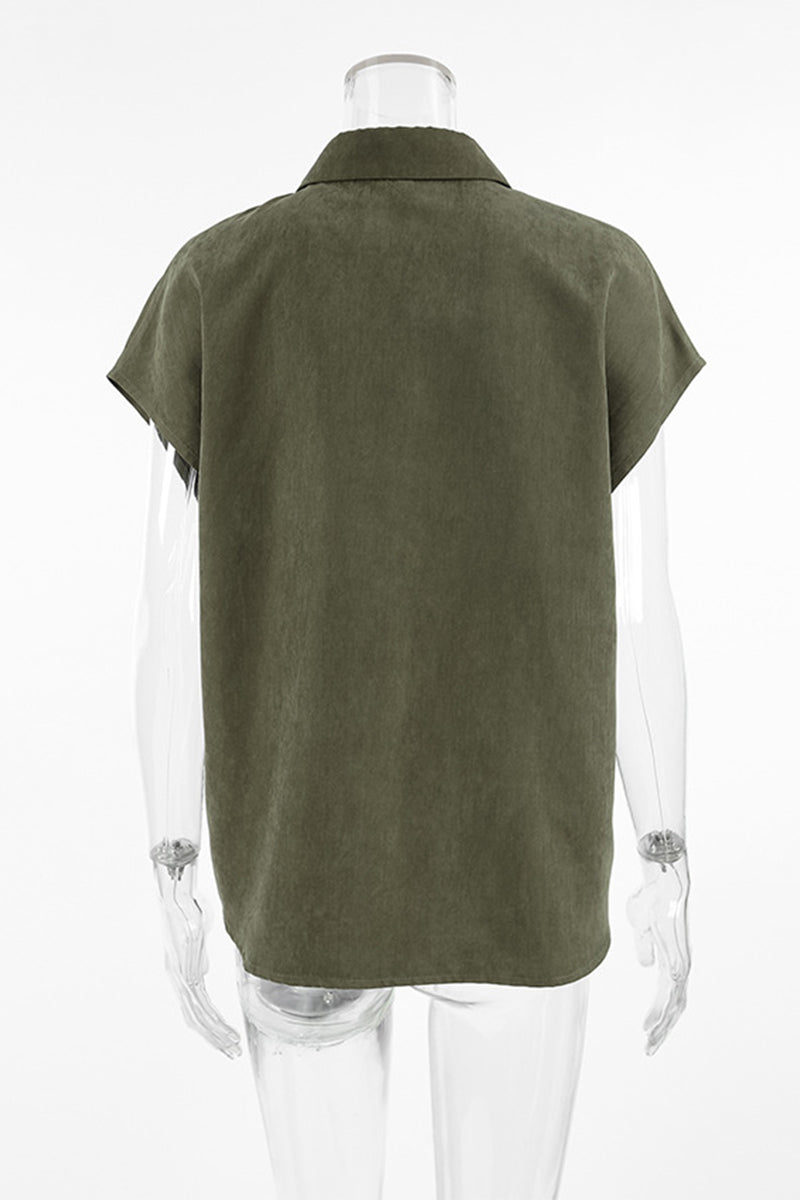 Effortlessly Elegant Blouse with a Timeless Design