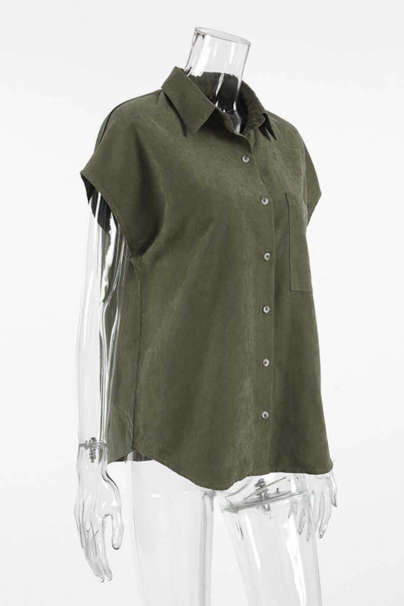 Effortlessly Elegant Blouse with a Timeless Design