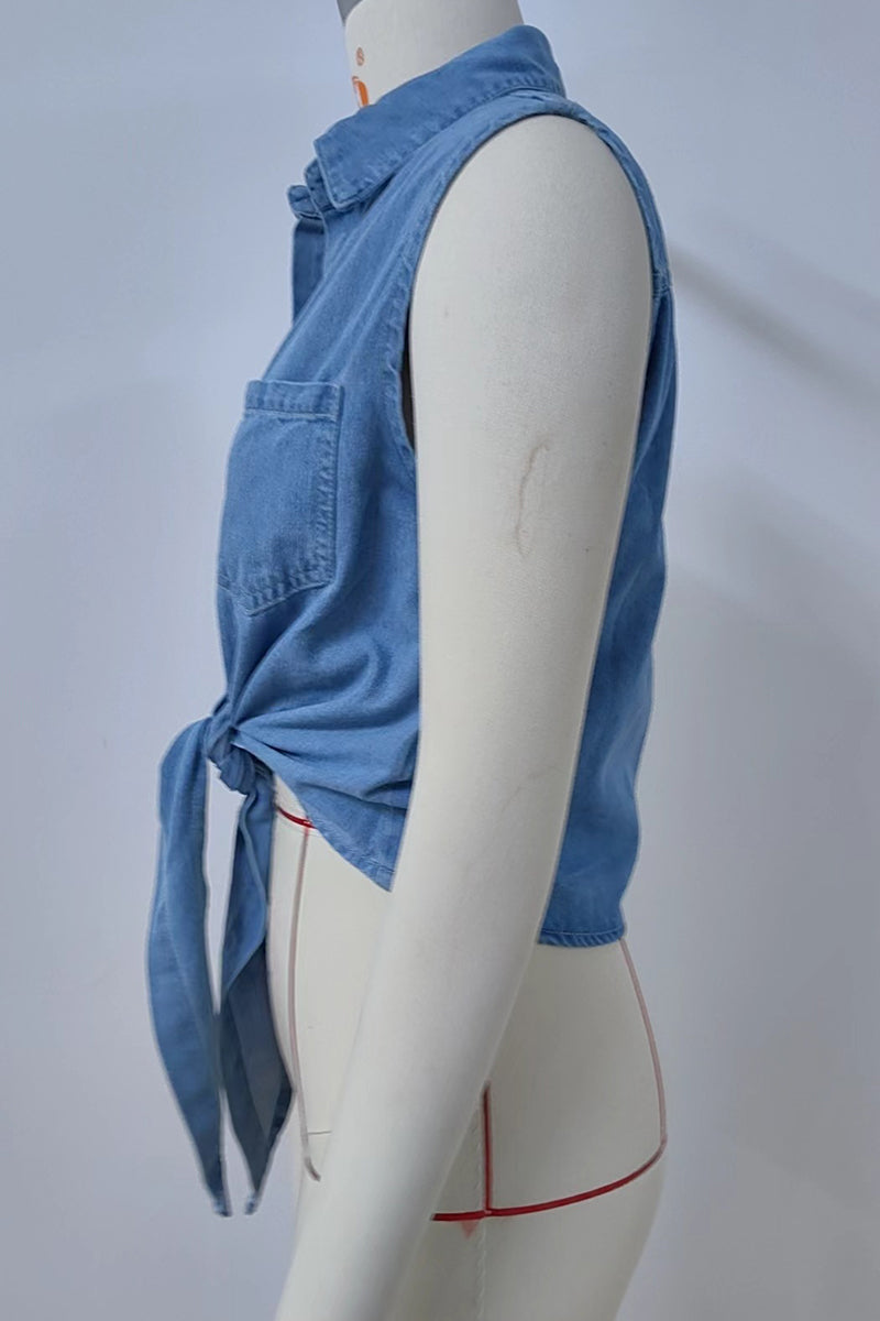 Polished Blouse with an Effortless Classic Look