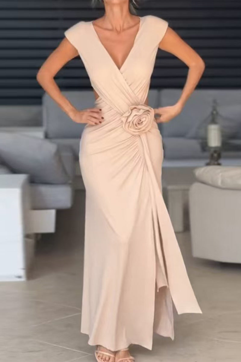 Polished Dress with an Effortless Classic Look
