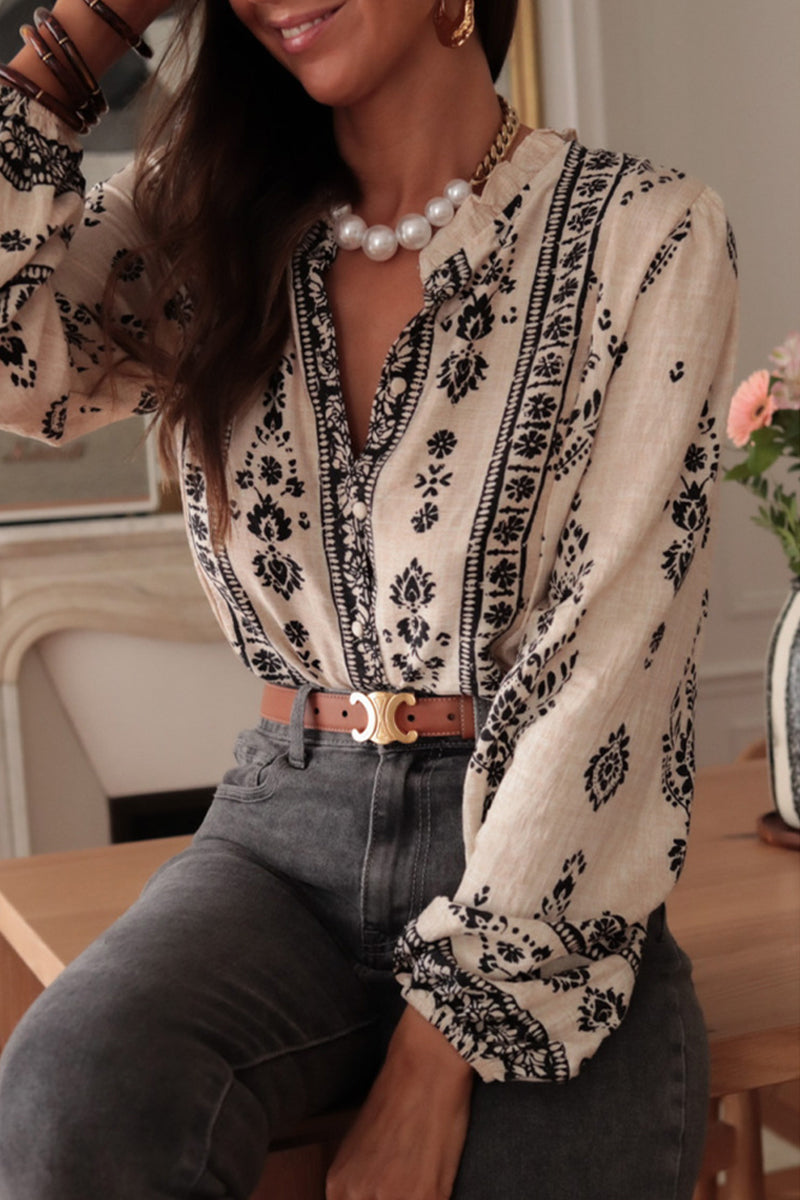 Beautifully Crafted Blouse in a Classic Style