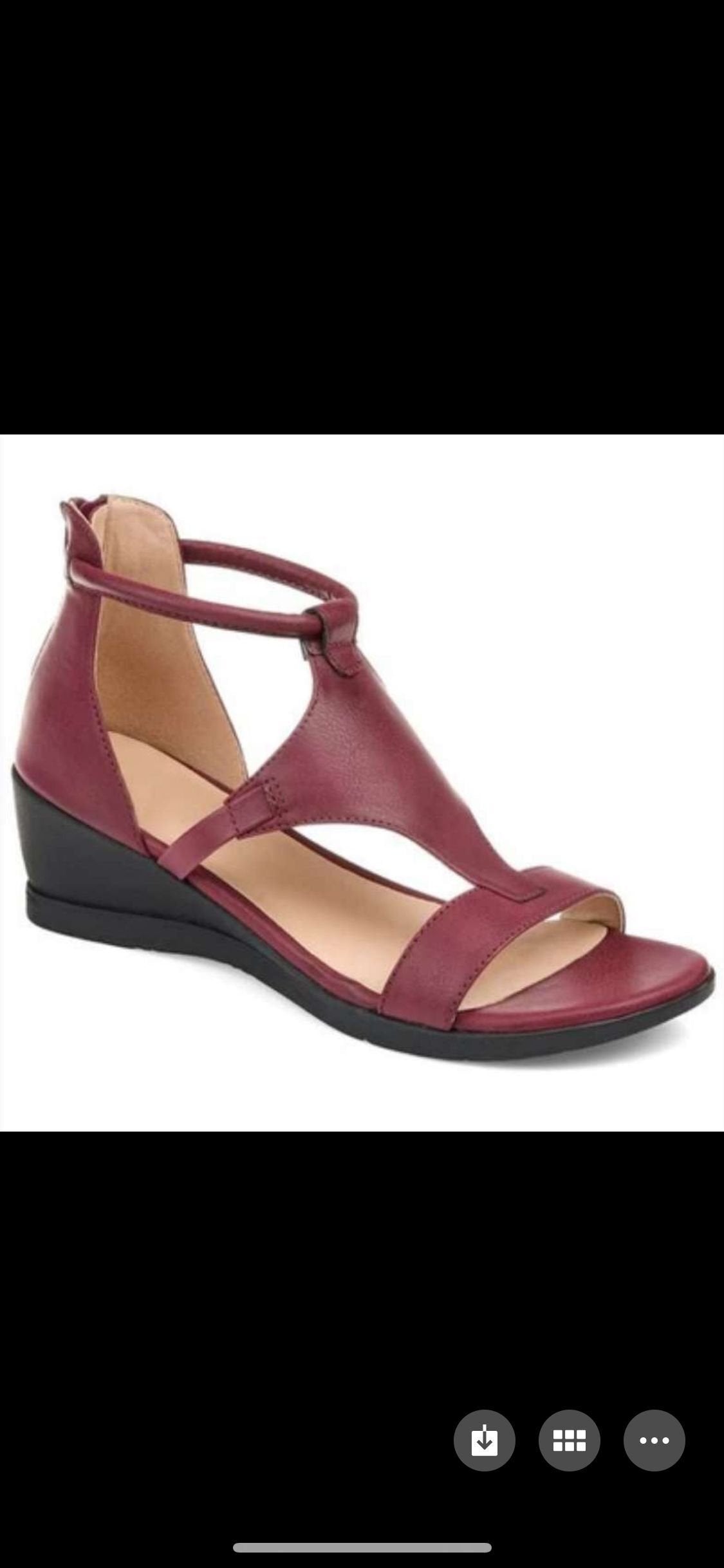 Chic Orthopedic Sandals with Unique Design