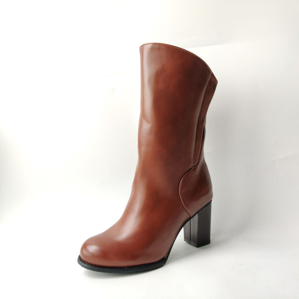 Chic Orthopedic Boots with Unique Design