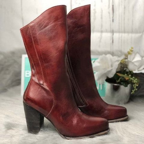 Chic Orthopedic Boots with Unique Design