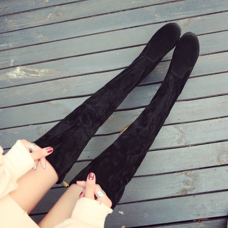 Graceful Orthopedic Boots for Modern Look