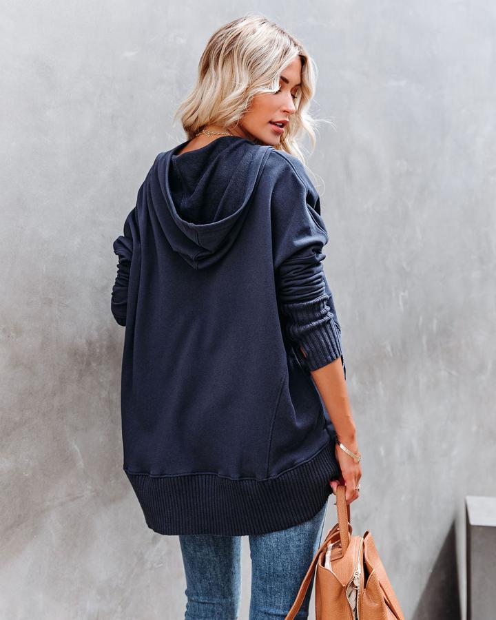 Well Tailored Blouse with a Graceful Silhouette