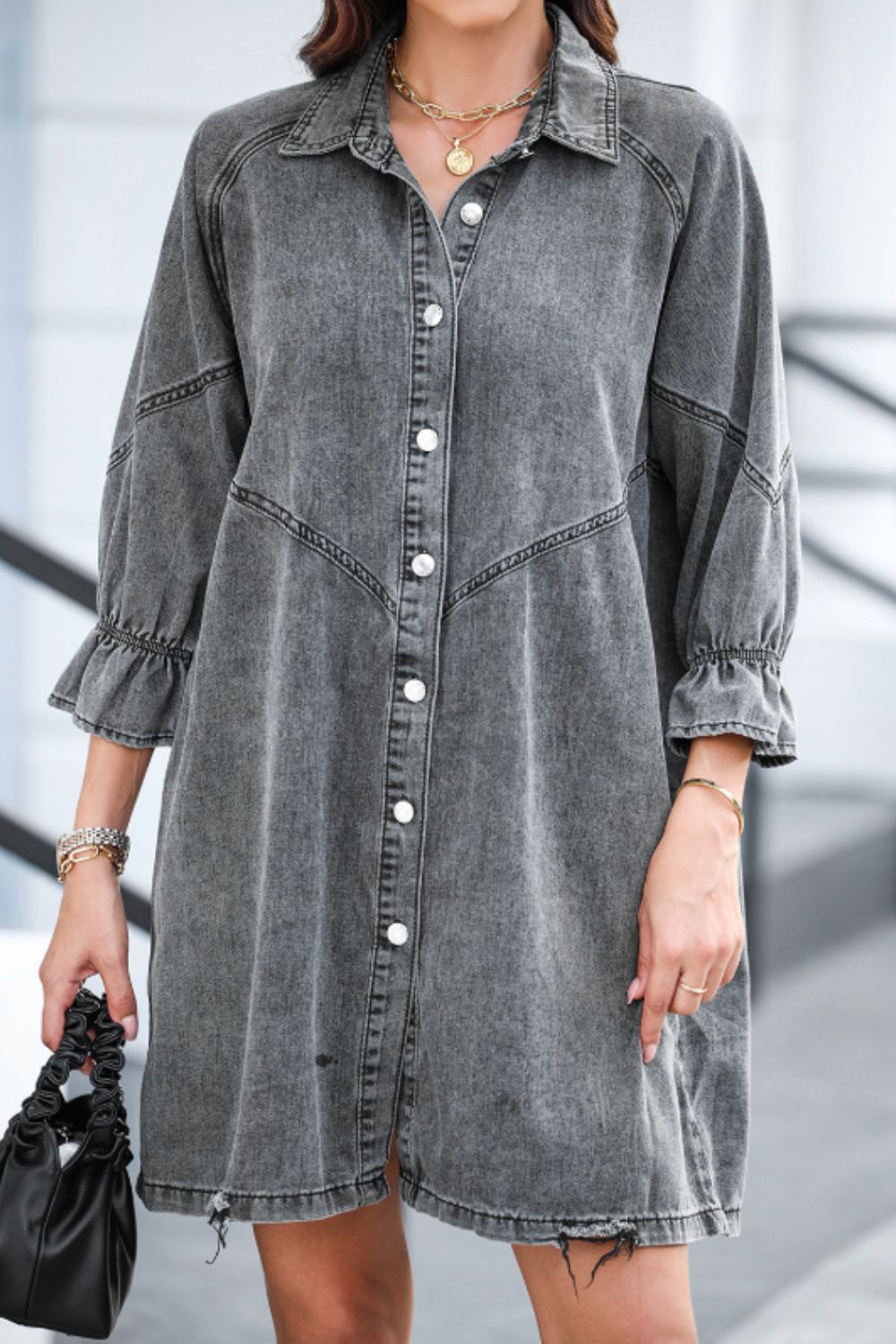 Gracefully Styled Dress for Any Occasion