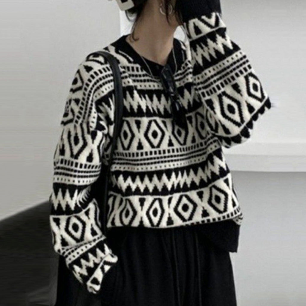 Vintage Geometry Round Neck Comfy Daily Sweater elevenforest