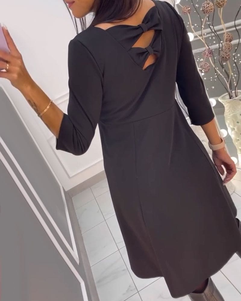 Classic Vintage & Enduringly Stylish Dress