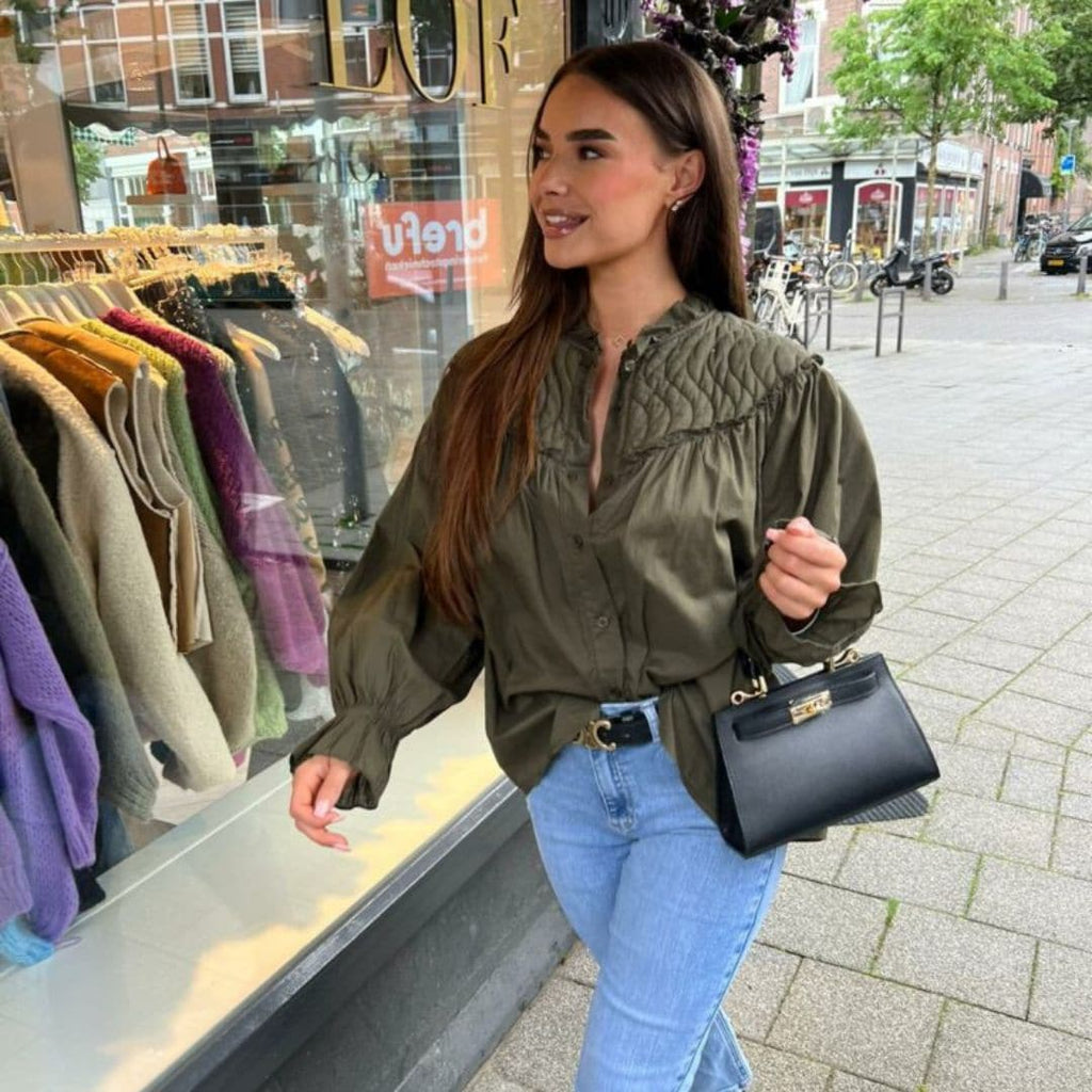 Sophisticated Blouse with a Clean Classic Look