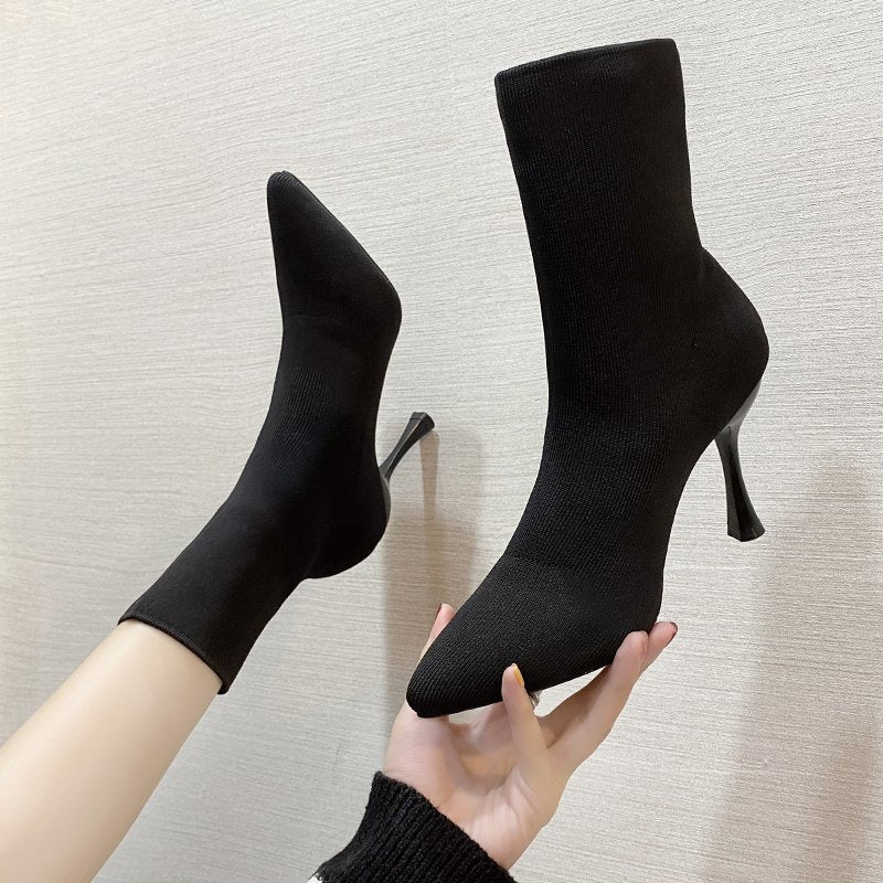 Graceful Orthopedic Boots for Modern Look