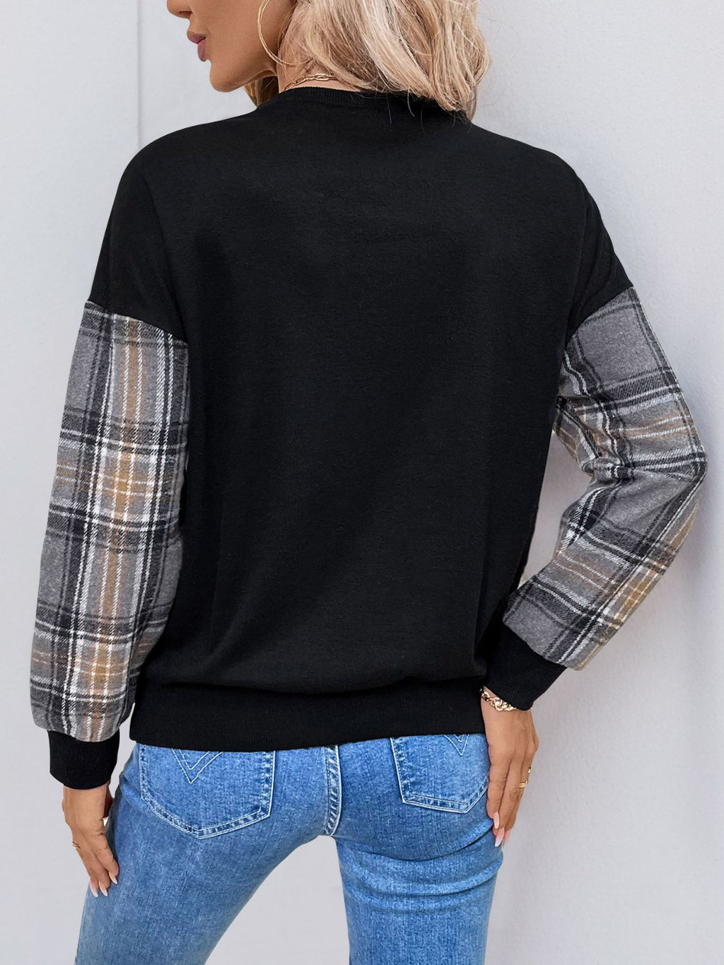 Sophisticated Shirt with a Clean Classic Look