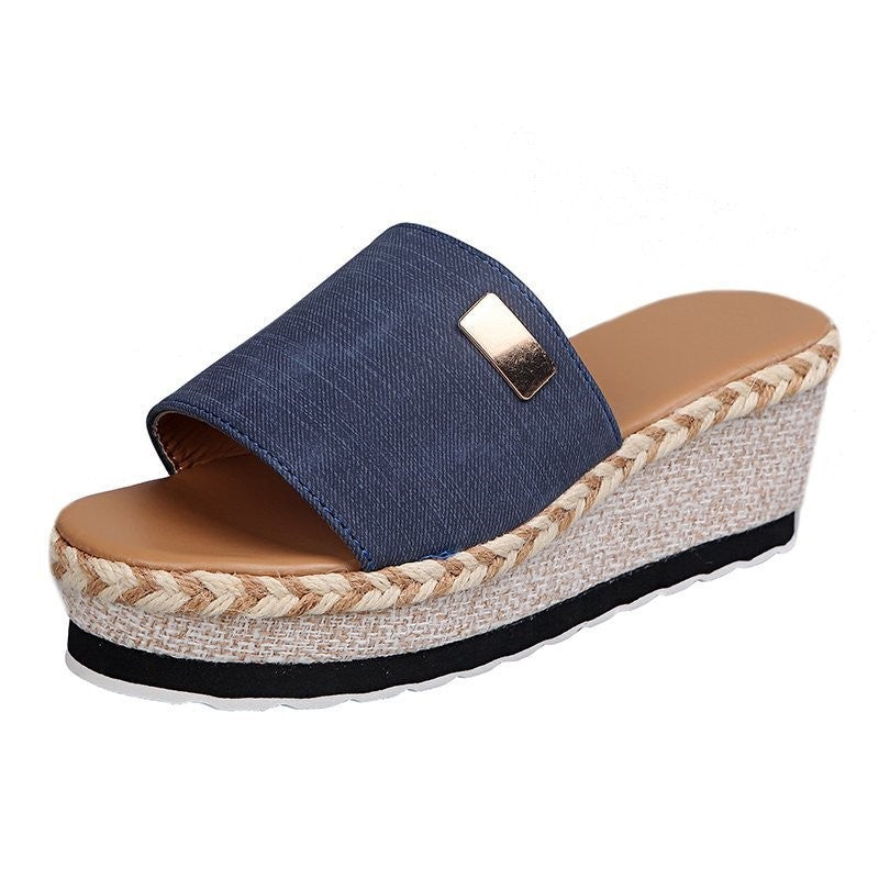 Graceful Orthopedic Sandals for Modern Look