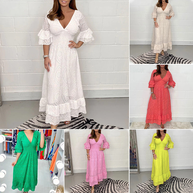 Classic Vintage Dress with a Flattering Fit