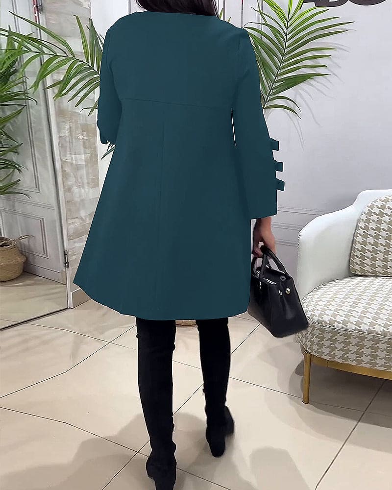 Sophisticated Dress with a Clean Classic Look