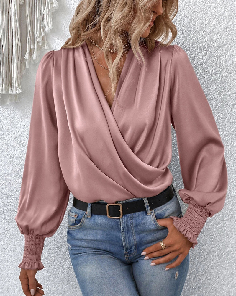 Elegantly Styled Blouse for Everyday Wear