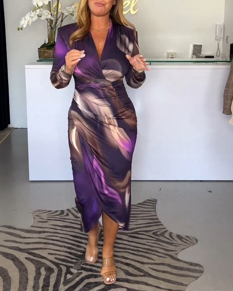 Sophisticated Dress with a Clean Classic Look