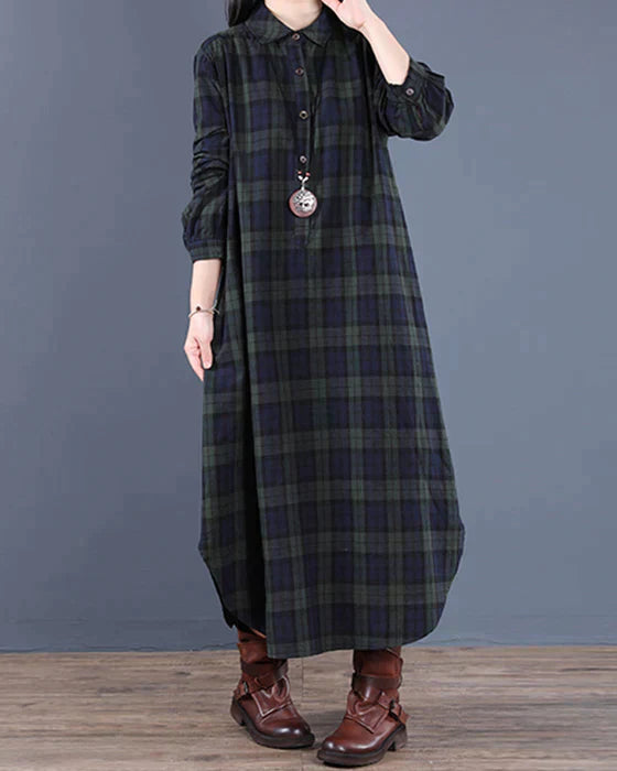 Classic Vintage Dress with a Flattering Fit