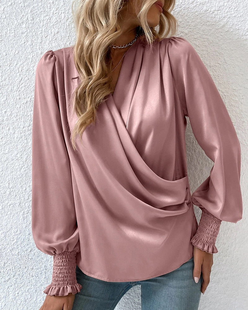 Elegantly Styled Blouse for Everyday Wear