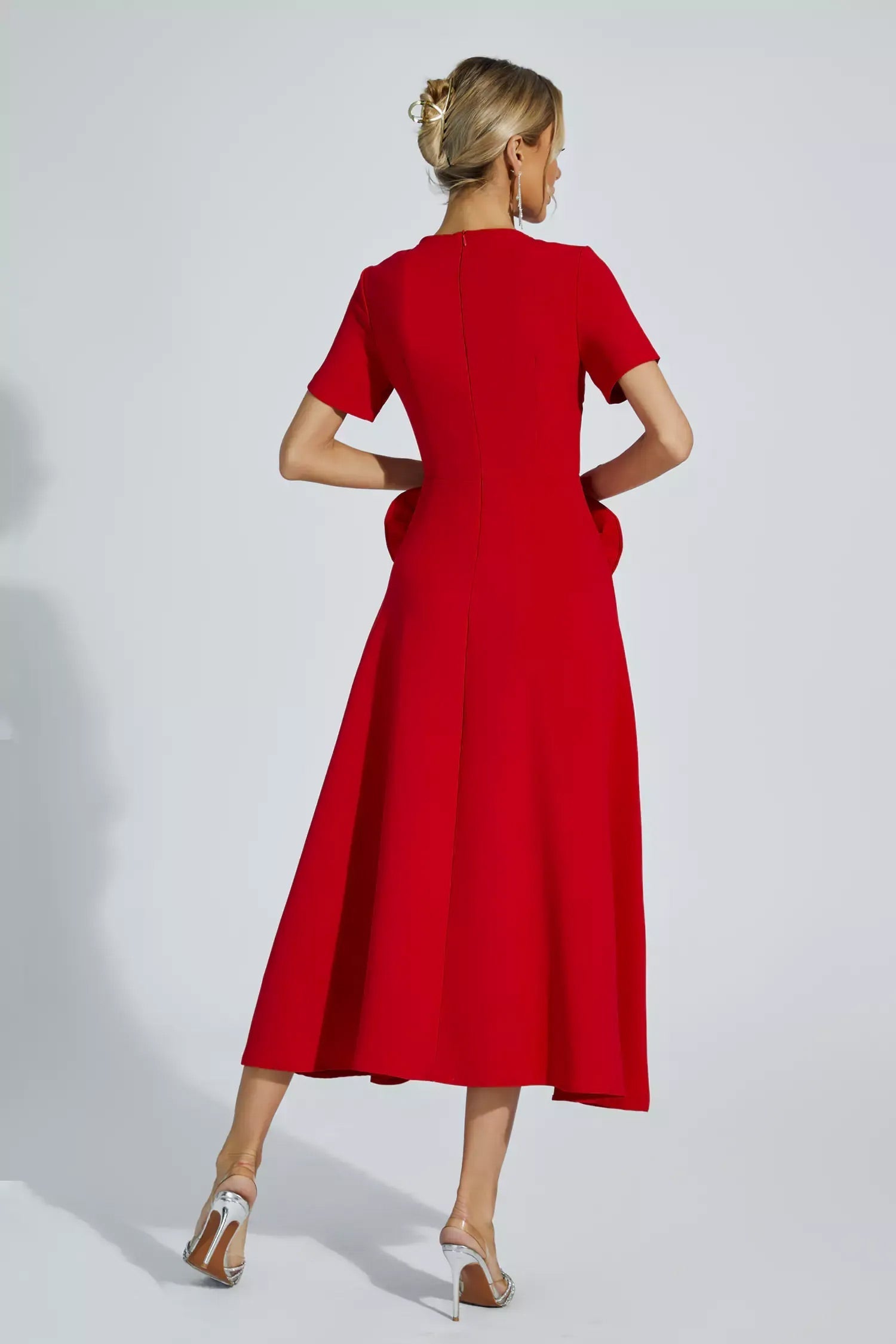 Classic Vintage & Enduringly Stylish Dress