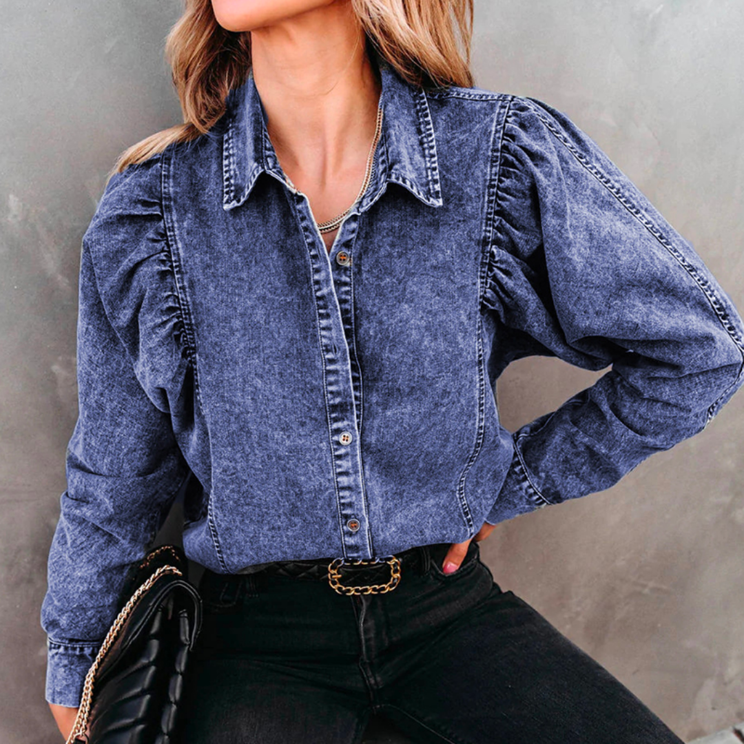 Classic Vintage Blouse with a Flattering Fit
