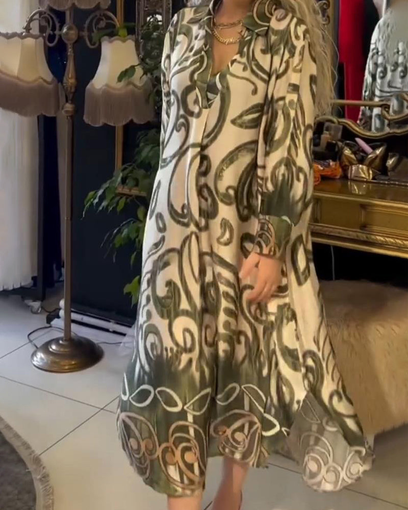 Classic Vintage Dress with a Flattering Fit