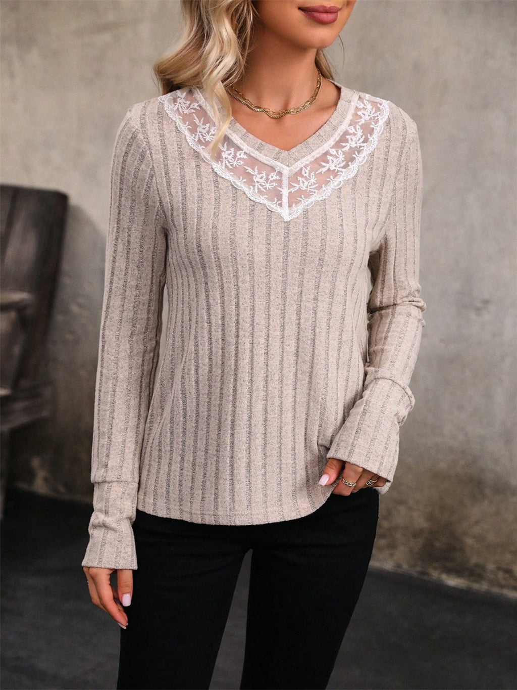 Beautifully Finished T-Shirt in a Timeless Design