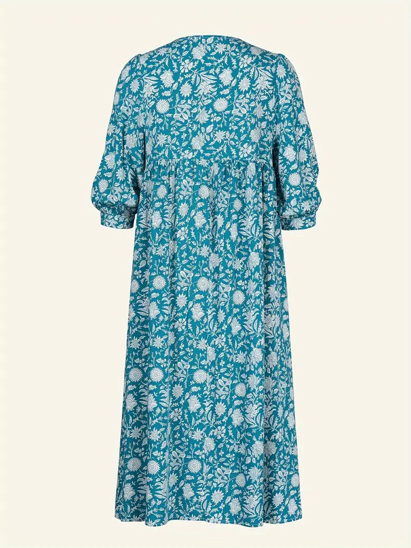 A Vintage Style Dress with Delicate Timeless Details