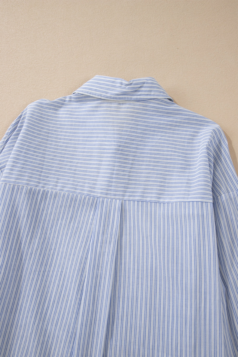 Well Tailored Shirt with a Graceful Silhouette