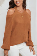 Genoveva® | Long sleeve sweater with open back and cold shoulder
